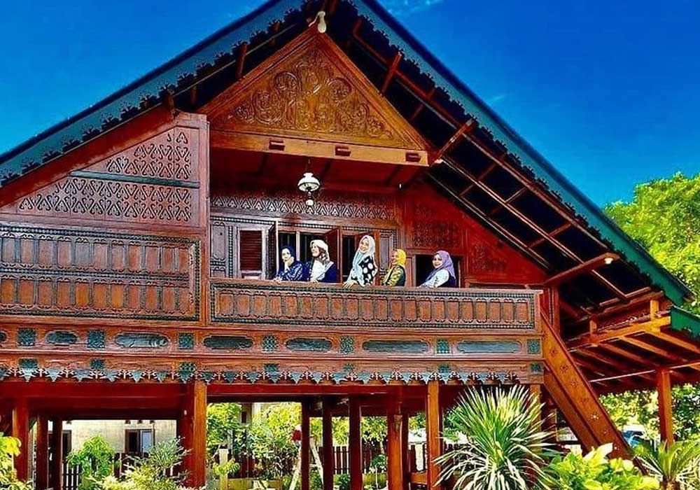 Rumah Dimas: Destinasi Wisata & Hiburan Unik di Cilacap